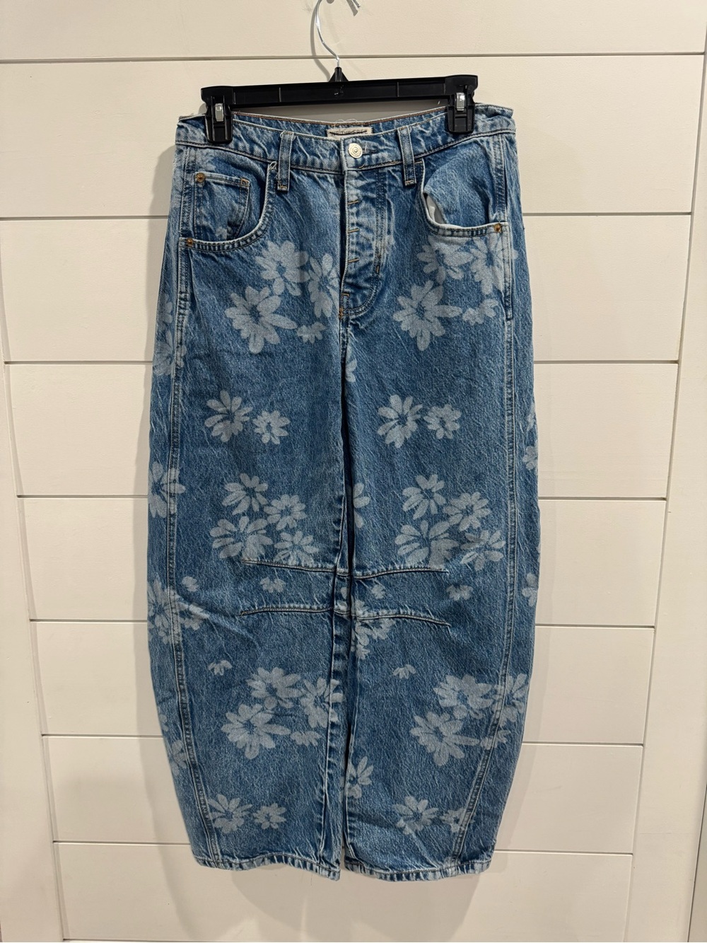 Free People We the Free Good Luck Printed Barrel jeans laser daisy - Picture 5 of 10